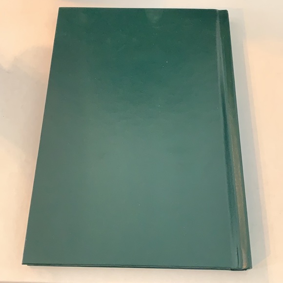 National geographic embossed hardcover - Picture 9 of 11